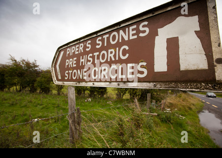 Irlanda, Co Wicklow, Hollywood, segno al Piper's pietre, pre-historic stone circle Foto Stock