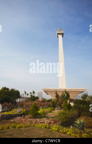 Monumento nazionale (MONAS) in piazza Merdeka, Giacarta, Java, Indonesia Foto Stock