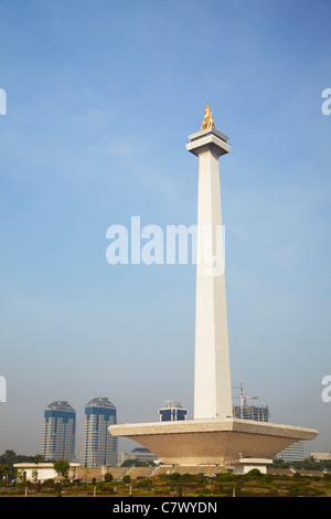 Monumento nazionale (MONAS) in piazza Merdeka, Giacarta, Java, Indonesia Foto Stock