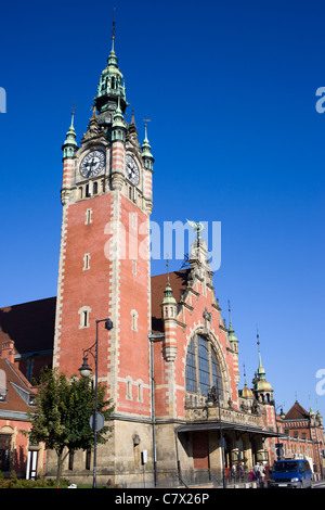 La principale stazione ferroviaria in Gdansk (Danzica), Polonia Foto Stock