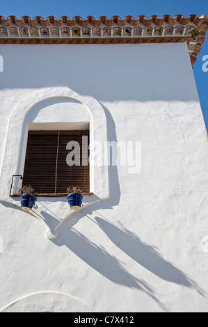 Finestra di casa a Sanlúcar del Guadiana in Andalusia, Spagna Foto Stock