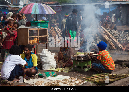 Mercato di Wamena, Il Baliem Valley, Papua occidentale, in Indonesia Foto Stock
