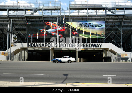Ingresso alla Indianapolis raceway cerchio interno e la Hall of fame Museum, Indiana IN Foto Stock