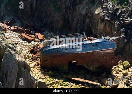 Nave relitto del RMS Mulheim in Sennen Cove, Cornwall, Regno Unito Foto Stock