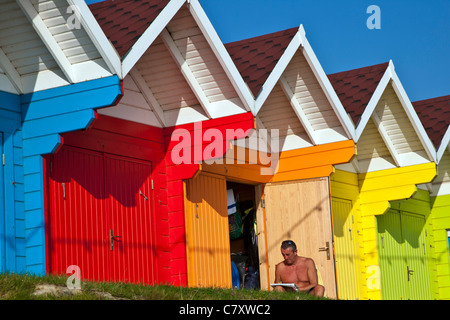 Cabine sulla spiaggia, North Bay Scarborough Foto Stock