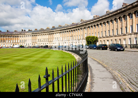 Il famoso Royal Crescent a Bath Somerset England Regno Unito Foto Stock