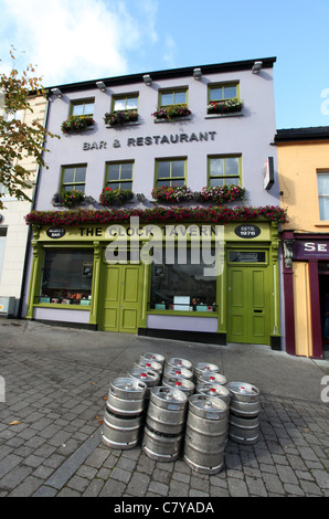 Il Clock Tower bar e ristorante a Westport Foto Stock