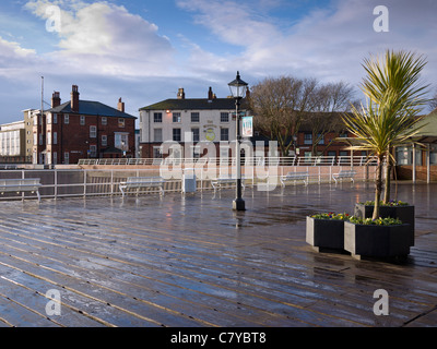 Scafo waterfront sul fiume Humber, East Yorkshire, Inghilterra Foto Stock