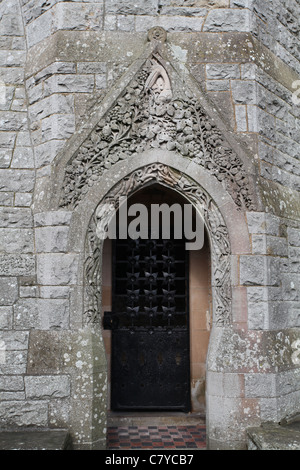 Portale della chiesa della Santissima Trinità a Westport Co Mayo Foto Stock