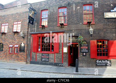 L'Anchor Pub, Bankside a Londra, Inghilterra Foto Stock