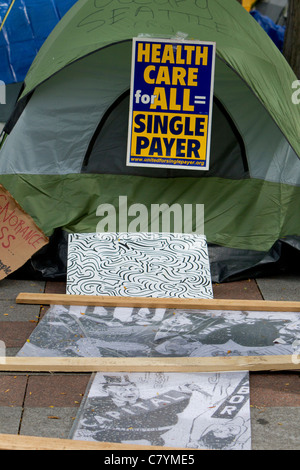 Occupare manifestanti di Seattle Camp in Westlake Park a sostegno di occupare Wall Street, Seattle, Washington Foto Stock