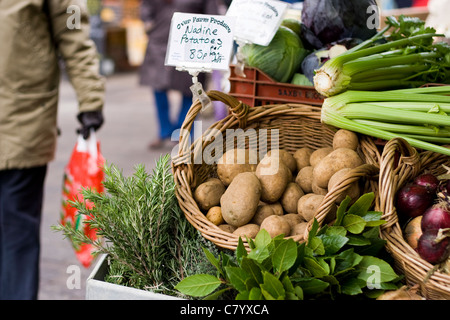 Patate a Stroud Farmers Market Foto Stock