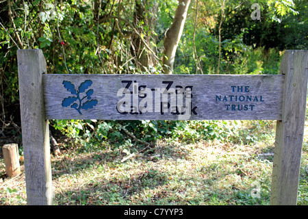 La Zig-Zag parcheggio auto Box Hill vicino a Dorking Surrey in Inghilterra REGNO UNITO Foto Stock