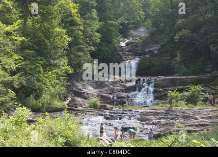 cascata nel parco statale delle cascate del kent connecticut usa Foto Stock