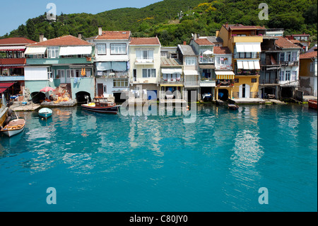 Turchia, Istanbul, sul Bosforo lato anatolico, Anadolu Kavagi villaggio sul Bosforo Foto Stock