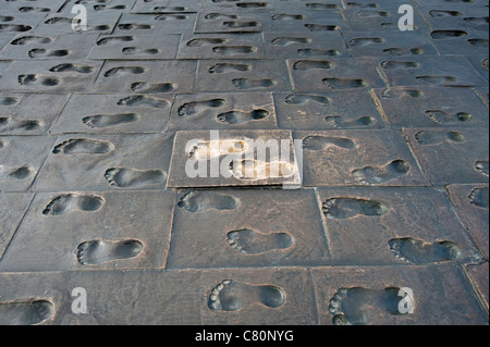 Il centenario monumento,Donghai park, Dalian, Cina Foto Stock