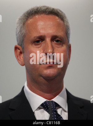 IVAN LEWIS MP OMBRA IL SEGRETARIO DI STATO PER IL 27 SETTEMBRE 2011 LA AAC LIVERPOOL ENGLAND Foto Stock