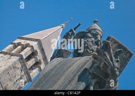 Statua di Mons. Gregorio di Nin in Split, Croazia Foto Stock