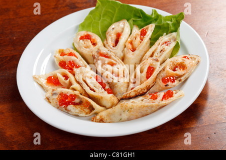 Frittelle con caviale Foto Stock