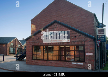 Denby Pottery Factory del Centro Visitatori, Denby, Derbyshire, England, Regno Unito Foto Stock