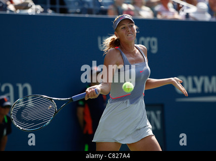 Maria Sharapova della Russia in azione a US Open 2011 Foto Stock