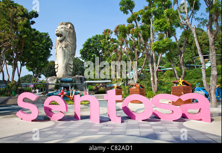 La statua Merlion sull'Isola di Sentosa, Singapore Foto Stock