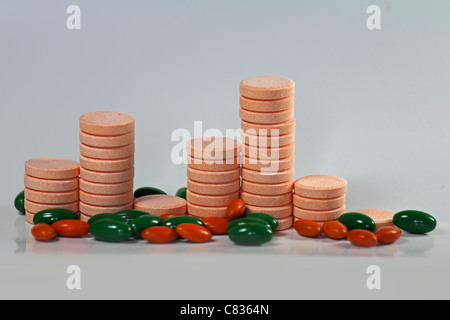 Stack di tablet con grafico a barre Foto Stock