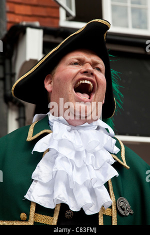 Town Crier, Lewes, Sussex, Inghilterra Foto Stock