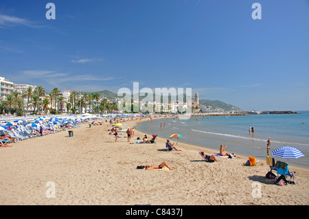 Platja de la Ribera, Sitges, provincia di Barcelona, Catalogna, Spagna Foto Stock