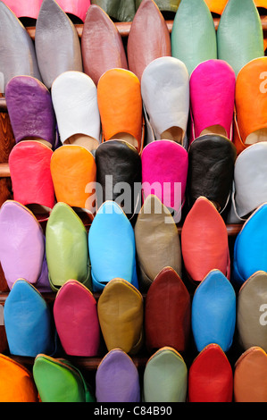 Babouches per la vendita, Marrakech marocco Foto Stock