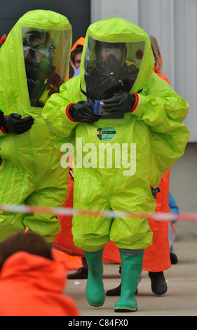 Regno Unito, grande catastrofe esercizio presso la vela olimpica venue, Portland nel Dorset, oltre 150 di polizia, vigili del fuoco, ambulanza e l'eliminazione della bomba Foto Stock