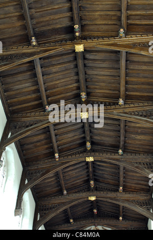 Il soffitto in legno, la chiesa di Santa Maria, Lutterworth Leicestershire, England, Regno Unito Foto Stock