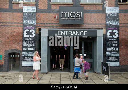 Ingresso principale al Museo della Scienza e dell'industria (MOSI), Manchester, Regno Unito. Foto Stock