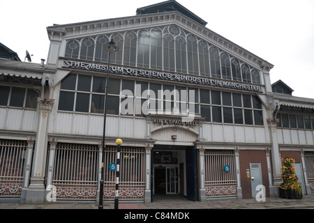 Ingresso principale della Air & Space sala del Museo della Scienza e dell'industria (MOSI), Manchester, Regno Unito. Foto Stock