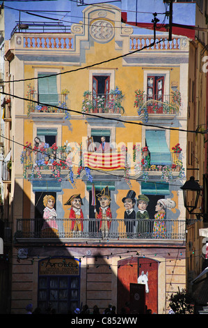 Carta murale su edificio, Plaça dels Sedassos, Città Vecchia, Tarragona, Costa Daurada, provincia di Tarragona Catalogna Foto Stock
