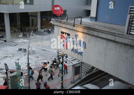 Asok BTS Station a Bangkok Foto Stock