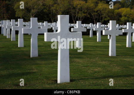 Lapidi al Cimitero Americano vicino a Cambridge Foto Stock