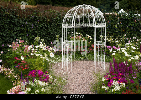 "Lady Zoe's Arbour piedi' Torna al giardino sul retro, 2011 RHS Flower Show Tatton Park Foto Stock