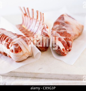 Tagli di agnello raw Foto Stock