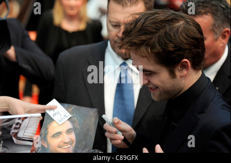 Robert Pattinson 2011 - Immagine Copyright Celebrity Spotlight Foto Stock