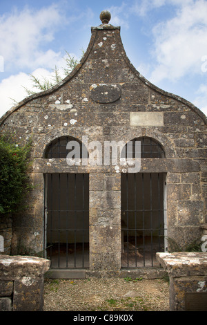 Il vecchio villaggio di Lock up o con il carcere Bisley Village Gloucestershire Foto Stock