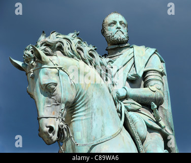 Statua equestre di Cosimo I de' Medici in Piazza della Signoria, del Giambologna. Firenze, Italia. Foto Stock