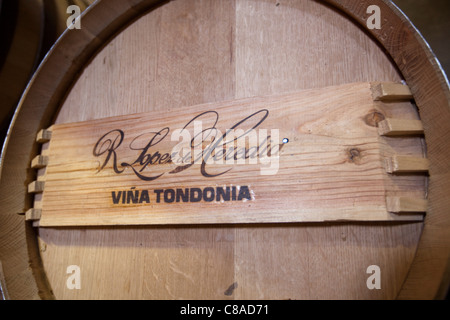 Lopez de Heredia Vina Tondonia Bodega cantine con botte di rovere, in Haro La Rioja Spagna 110571 Spagna Foto Stock