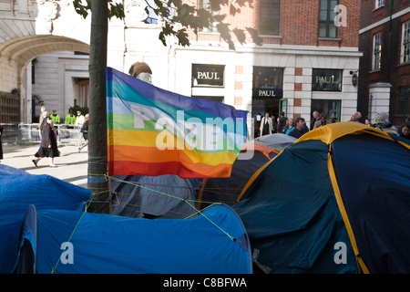 18/10/2011 Londra, Anti capitalista ora camp nel suo quarto giorno Foto Stock