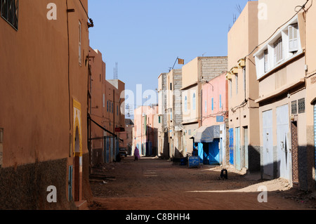 Scena di strada nell'antica Medina, Tiznit, Souss-Massa-Draa Regione, Marocco Foto Stock