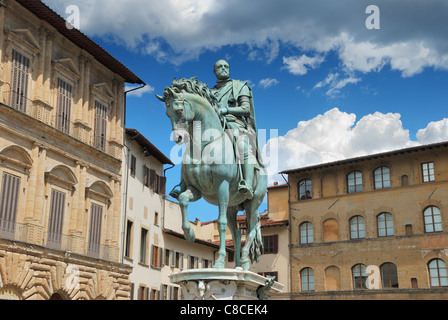 Statua equestre di Cosimo I de' Medici in Piazza della Signoria, del Giambologna. Firenze, Italia. Foto Stock