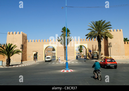 Bab Jdid ,l'ingresso alla Medina, Tiznit, Souss-Massa-Draa Regione, Marocco Foto Stock