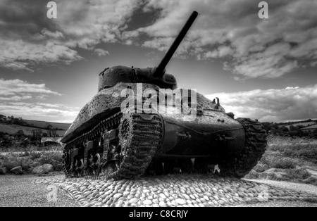 II Guerra Mondiale American Sherman serbatoio a Slapton Sands Devon UK Foto Stock