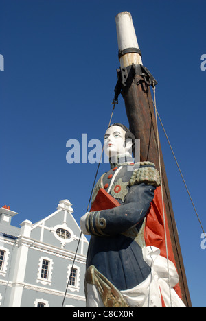 Polena scolpito sulla prua di una nave, African porto commerciale, V&A Waterfront, Città del Capo, Western Cape, Sud Africa Foto Stock