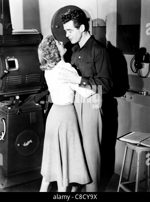 BARBARA STANWYCK, Robert Ryan, scontro di notte, 1952 Foto Stock